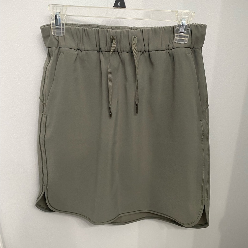 Lululemon On The Fly Skirt *Woven 21”